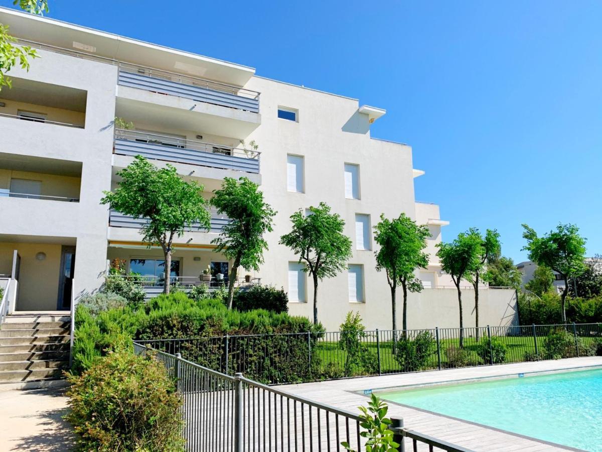 3P Climatise Avec Parking, Piscine, Proche Plage Et Commerces A Sete - Fr-1-338-497 Extérieur photo